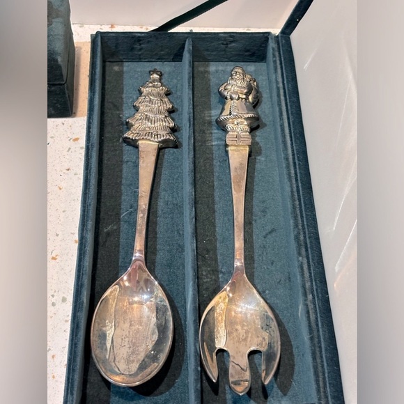 Godinger Silver Art Co. Holiday Christmas Serving Set Santa Clause & Trees - Picture 12 of 16
